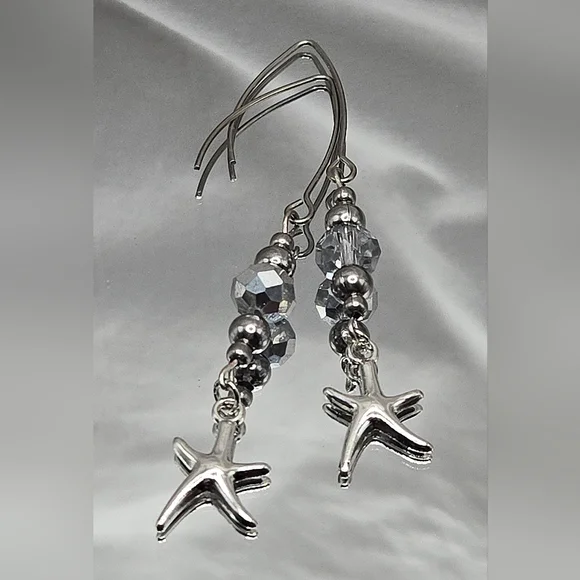 Silver Starfish Jewelry Set - Picture 2 of 12
